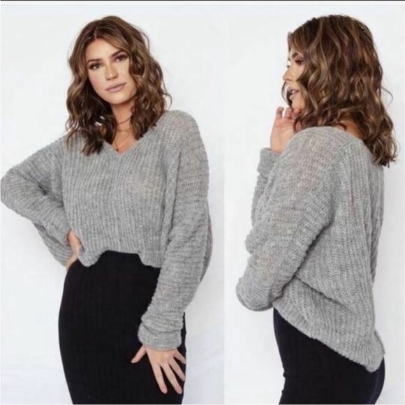 Free People Moonbeam V Neck alpaca Knit Sweater Grey Sz Small cozy oversized - Picture 1 of 13